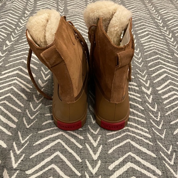 Sorel Leather boots NWOT - Picture 3 of 6